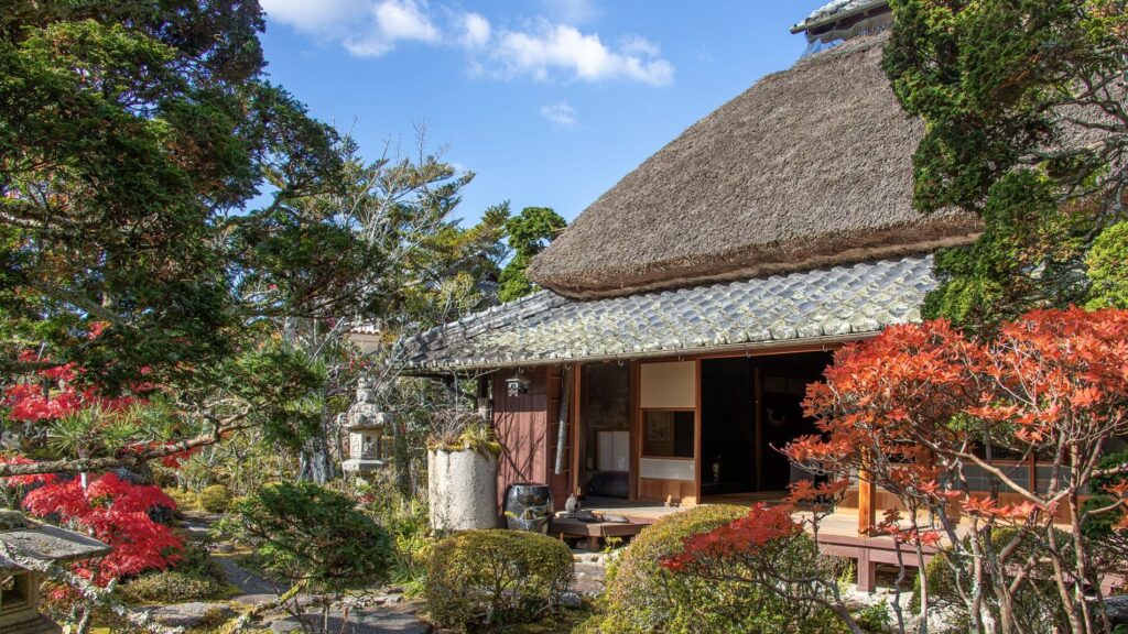 長谷園国登録有形文化財　母や